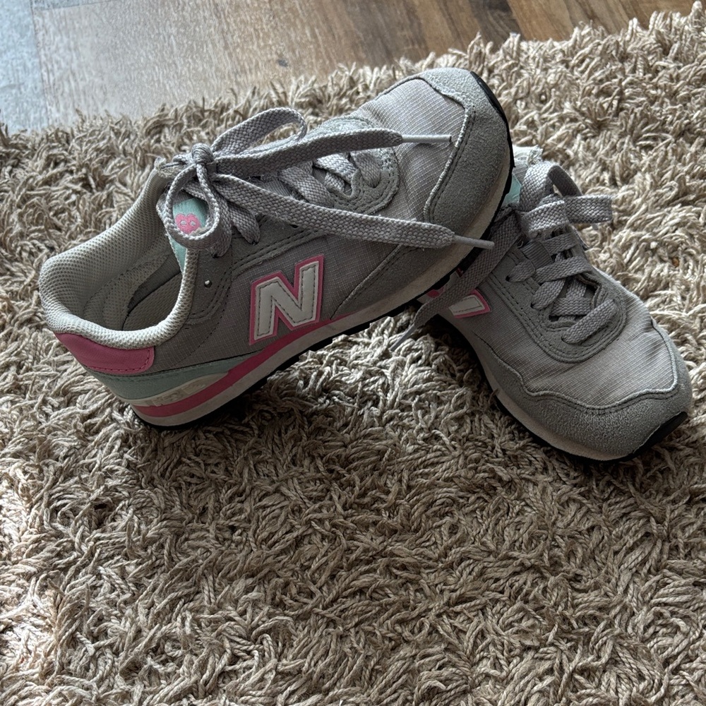 New Balance Kids' Sneakers in Gray and Pink